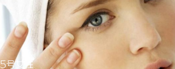 痘印多久能自行消失？多數(shù)人一年內(nèi)消失