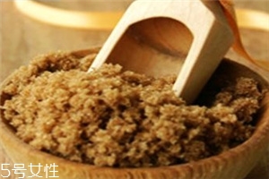 赤砂糖就是紅糖嗎？教你辨別真假紅糖