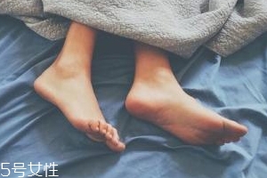 肌抽躍是什么引起的？多種疾病引起需要重視