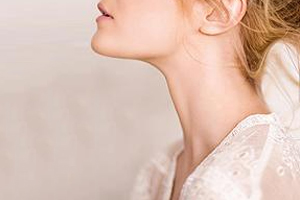 頸紋可以消除嗎？醫(yī)美方法最靠譜