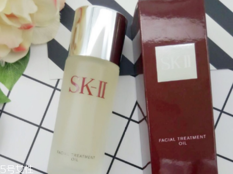 sk2神仙水怎么看生產(chǎn)日期？神仙水之前一定要擦化妝水