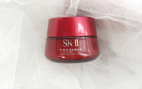 sk2大紅瓶跟小紅瓶哪個好用 sk2大紅瓶面霜成分 sk2大紅瓶跟小紅瓶哪個好用 sk2大紅瓶面霜成分