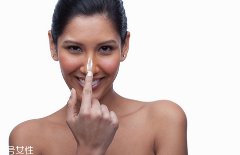 干性皮膚冬天適合用什么面霜？干皮大作戰(zhàn)