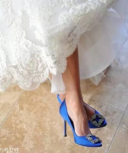 manolo blahnik是什么檔次？世界上最優(yōu)美的高跟鞋