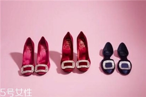 roger vivier是幾線品牌？集萬(wàn)千寵愛(ài)于一身