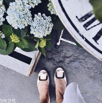 roger vivier鞋子偏大嗎？這款高跟鞋一定要買