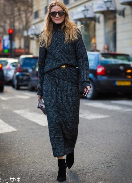 襪子靴配什么衣服好看？承包你一整年的時髦