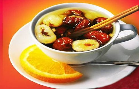 魚湯可以放山藥嗎 滋補(bǔ)山藥魚湯 魚湯可以放山藥嗎 滋補(bǔ)山藥魚湯