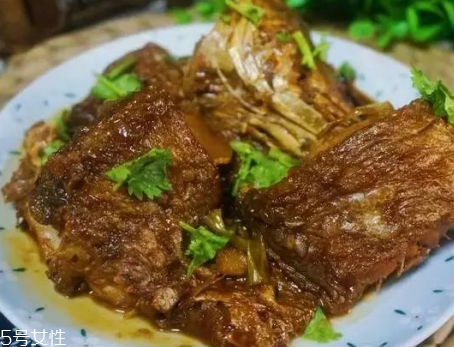 如何燉魚好吃又簡單？最簡單的燉魚方法介紹