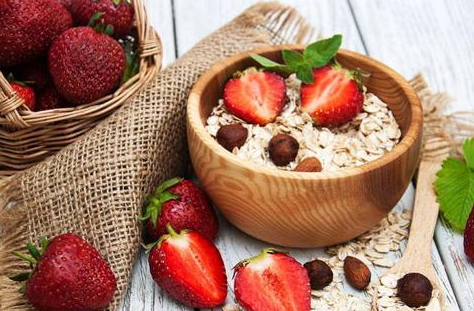 車厘子和草莓可以一起吃嗎？要注意這些