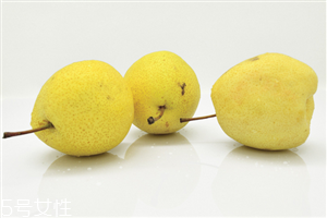 梨子削皮后怎樣不變色？梨子能空腹吃