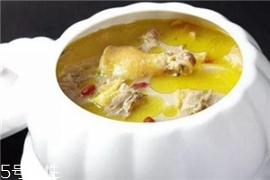 什么人不適合喝雞湯？雞湯雖好但這些人卻無福消受