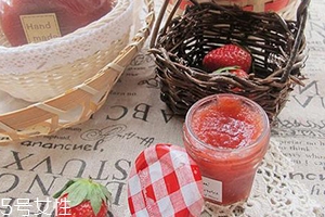 草莓和蝦能一起吃嗎？