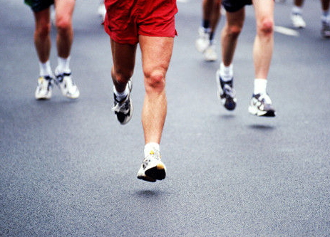 跑步對膝蓋有損傷嗎_跑步對膝蓋的影響 跑步對膝蓋有損傷嗎_跑步對膝蓋的影響