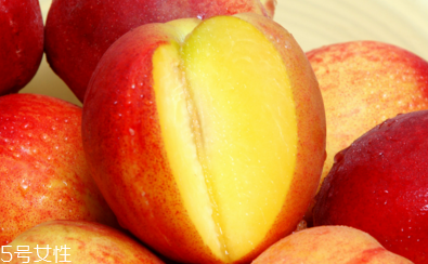 枇杷可以和梨一起吃嗎？桃子和梨不要一起吃