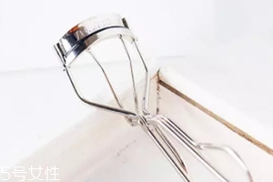 2018睫毛夾哪個牌子好？8款最受歡迎的睫毛夾推薦