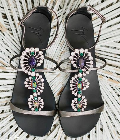 giuseppe zanotti是哪個(gè)國(guó)家的牌子？女明星的最?lèi)?ài)