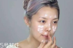 面霜有哪些涂抹方法？有些不適合點(diǎn)涂