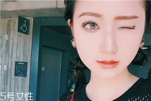 什么是折痕眼線？完整畫眼妝的順序