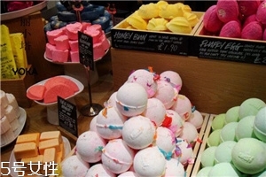 lush浴球組合推薦 泡澡黨超級推薦 lush浴球組合推薦 泡澡黨超級推薦