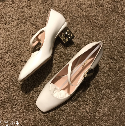 nicholas kirkwood鞋子多少錢？各大女星的新寵