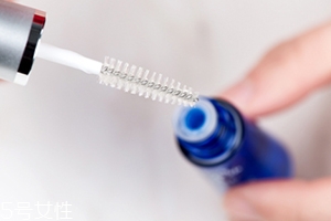 睫毛增長液保質期是多久？