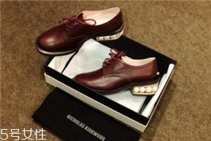 nicholas kirkwood鞋偏碼嗎？最優(yōu)雅的高跟鞋