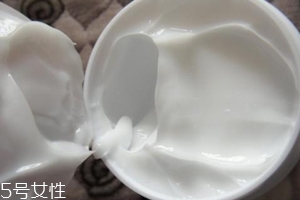 果酸面霜哪些人不能用？一天用2次沒問題