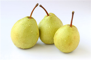 睡覺前吃梨會長胖嗎？什么人睡覺前不能吃梨？