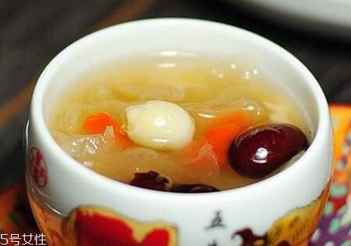 銀耳紅棗湯哺乳期能喝嗎？有著很多好處