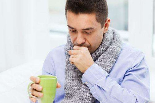 咳嗽不能吃哪些藥？這些食物都別吃