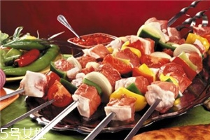 過(guò)年怎么吃不會(huì)胖？減肥族春節(jié)這樣吃