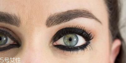 2018最流行的眼線畫法有幾種？新手最容易犯的眼線誤區(qū)