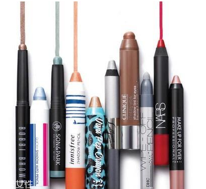 2018最流行的眼線畫法有幾種？新手最容易犯的眼線誤區(qū)