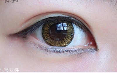 2018最流行的眼線畫法有幾種？新手最容易犯的眼線誤區(qū)