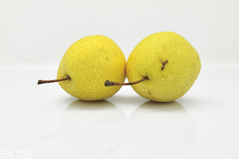 荸薺和梨子一起煮有什么好處？荸薺和梨子一起怎么煮？