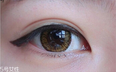 2018最流行的眼線畫法有幾種？新手最容易犯的眼線誤區(qū)