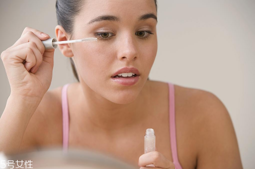 眼線怎么不暈妝？睫毛膏和眼線的正確畫法