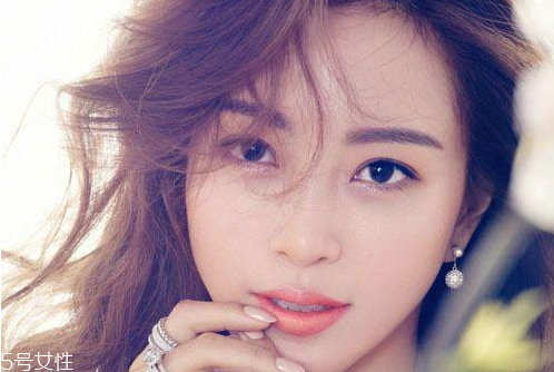 2018最流行的眼線畫法有幾種？新手最容易犯的眼線誤區(qū)