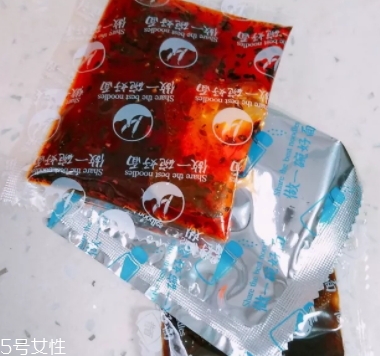 阿寬紅油面皮哪種好吃？幾種味道介紹