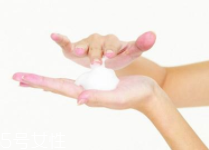 硅膠的潔面儀好用嗎？不要使用過多