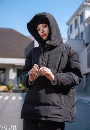 羽絨服怎么穿顯高？這個冬天溫暖不減造型