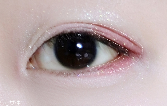 桃花妝的具體畫法步驟 新年脫單桃花妝畫法 桃花妝的具體畫法步驟 新年脫單桃花妝畫法