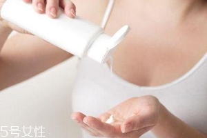 去角質(zhì)身體乳該怎么挑選？認(rèn)準(zhǔn)甘醇酸濃度最重要