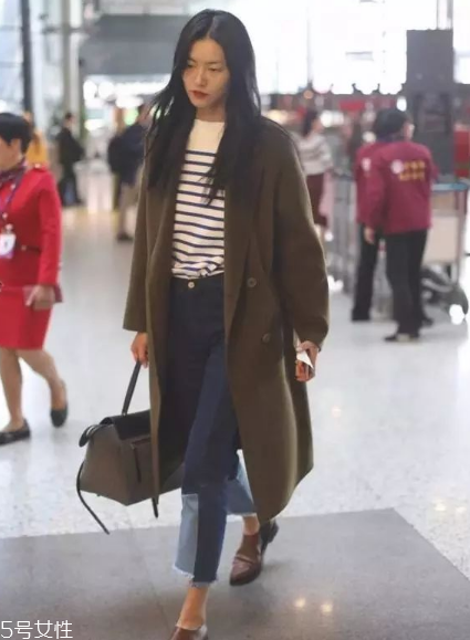 長(zhǎng)款大衣搭配什么鞋子？這樣穿氣場(chǎng)兩米八