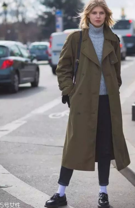 長(zhǎng)款大衣搭配什么鞋子？這樣穿氣場(chǎng)兩米八