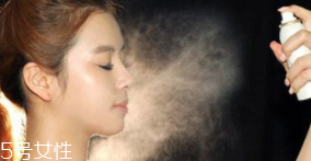 防曬噴霧為什么用得那么快？噴夠多才有用