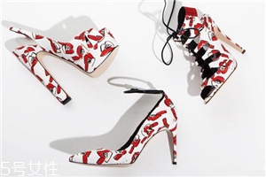 brian atwood是什么檔次？鞋子就是女人的力量