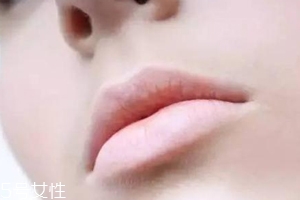 口紅掉色怎么辦？這5招可以救救唇色