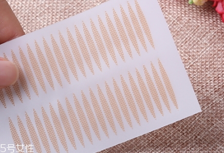 雙眼皮貼可以貼多久？不要超過這個(gè)時(shí)間